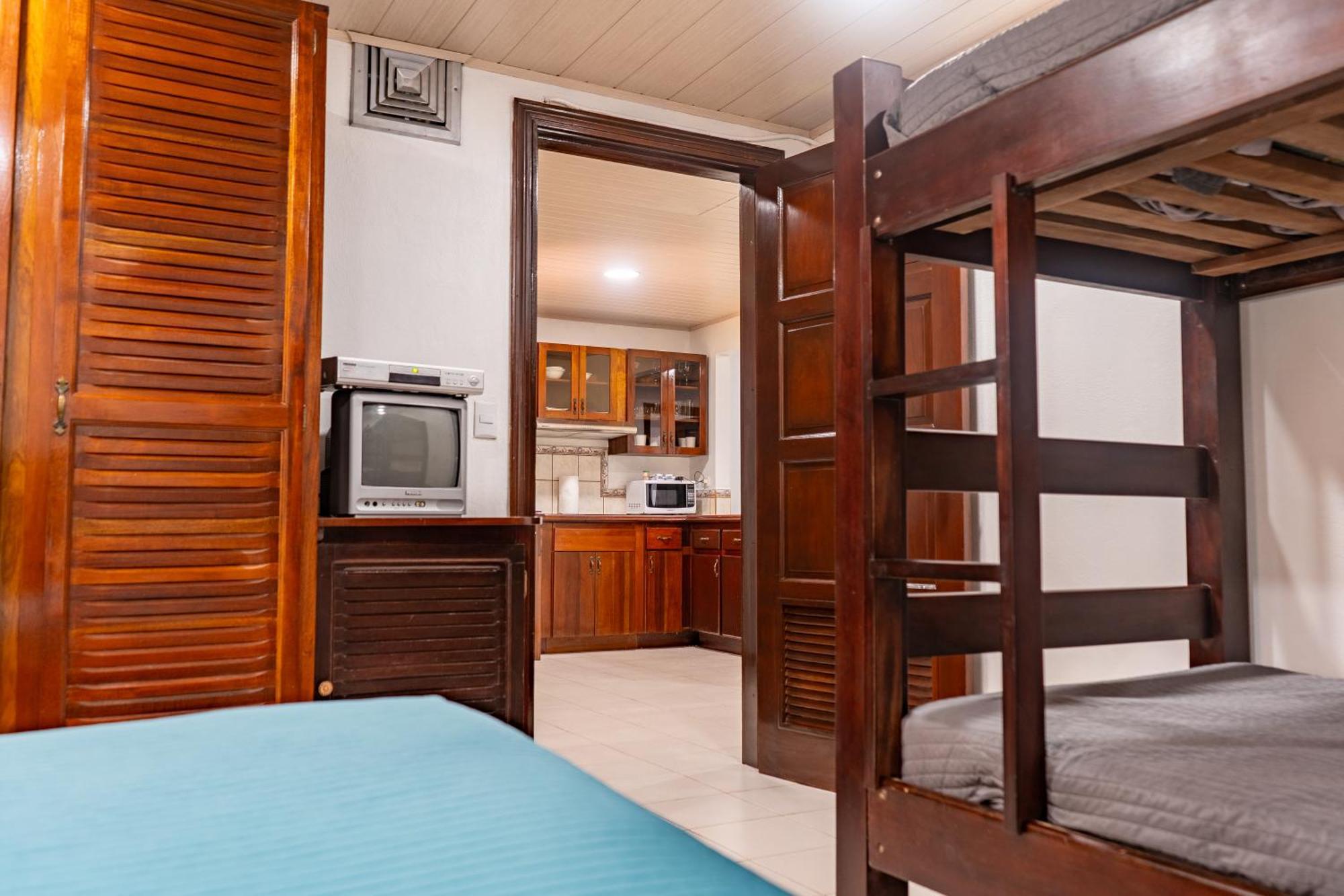 Paradise Breeze 2Bdr Near Quepos Manuel Antonio Lejlighed Eksteriør billede